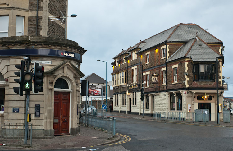 L1008598