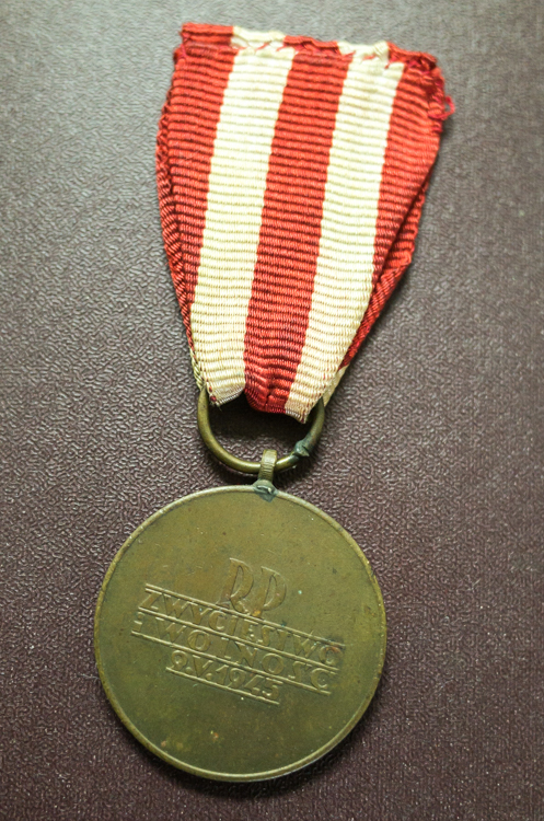R001724